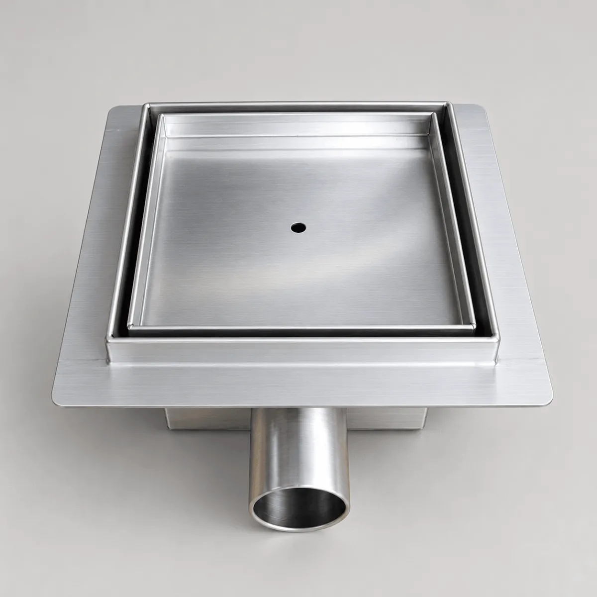 Canaletta Doccia Quadrata 15×15 cm in Acciaio Inox con Griglia Piastrellabile
