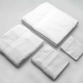 Ensemble de serviettes de bain en coton blanc
