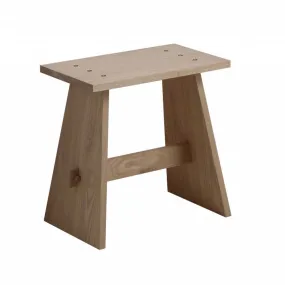 Sgabello in legno massiccio di castagno