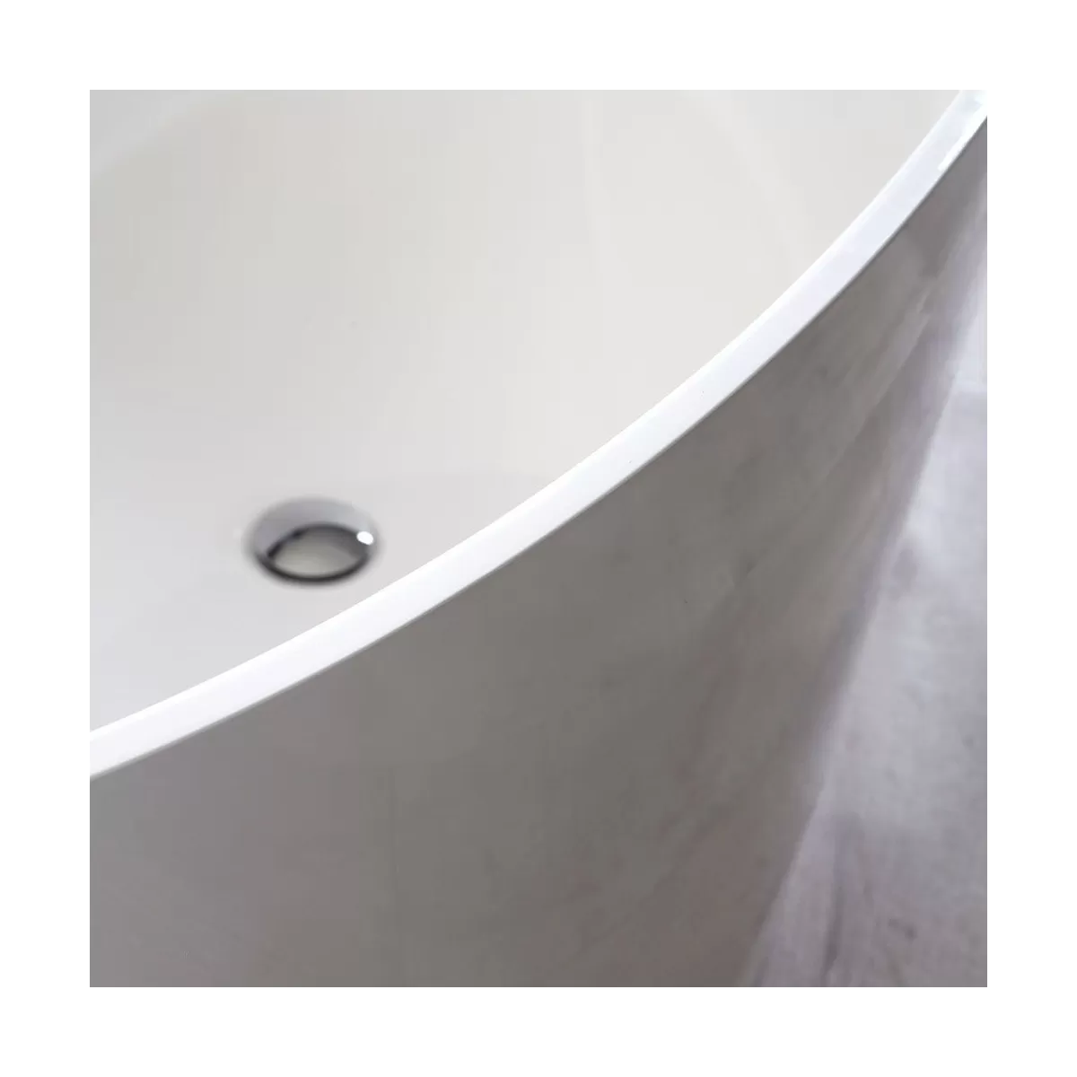 Badewanne in modernem Design aus weißem DEA-Mineralmarmor