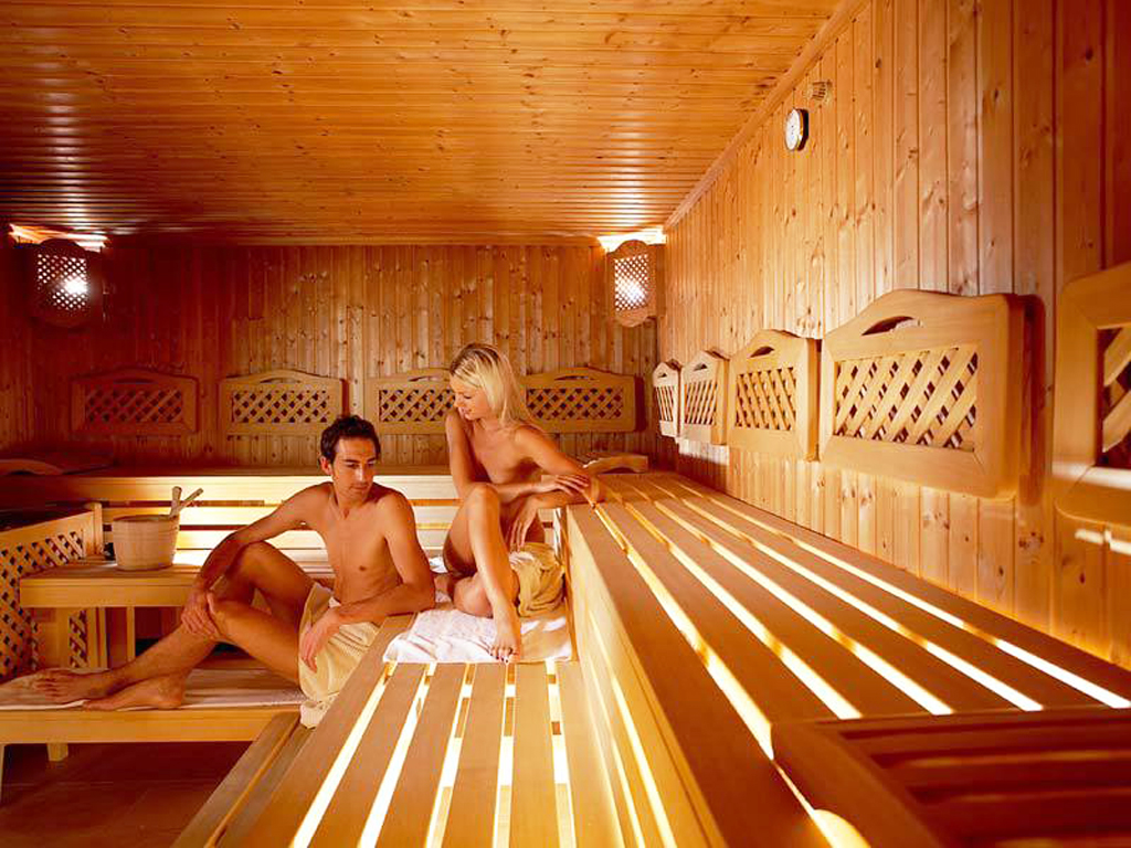 La sauna: conoscere tutti i suoi benefici.